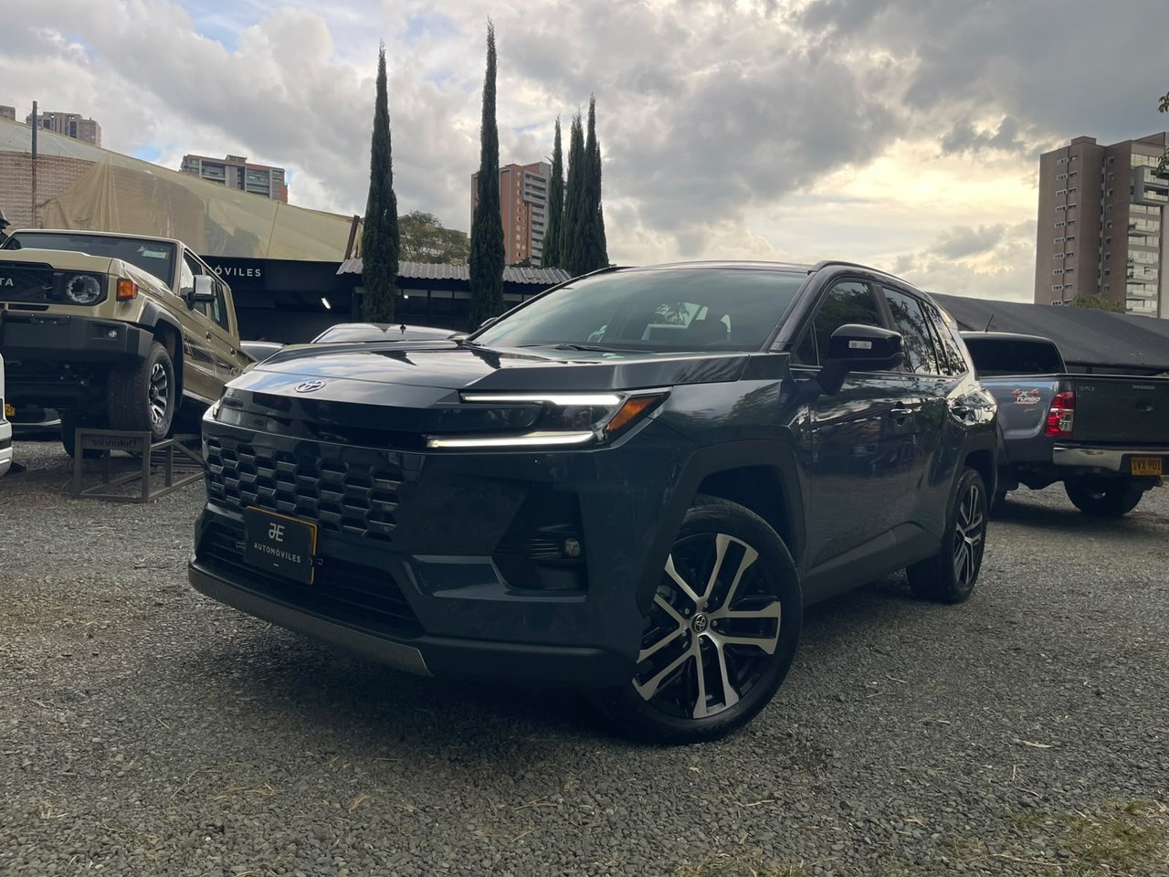 Toyota Rav4 2.5 Hev Limited 4x4 cvt 2026