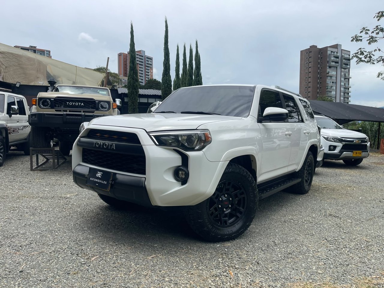 toyota 4runner SR5 2017